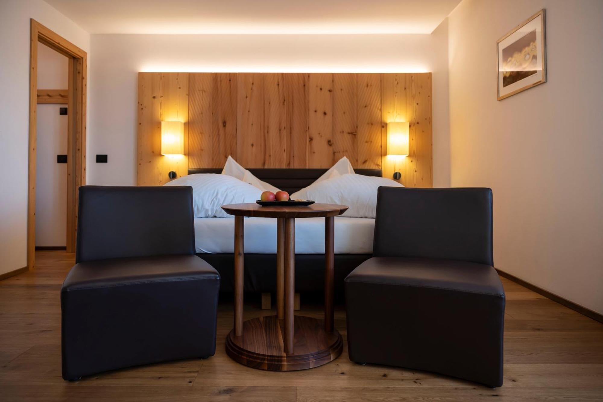 Artnatur Dolomites Hotel & Spa Siusi Pokoj fotografie
